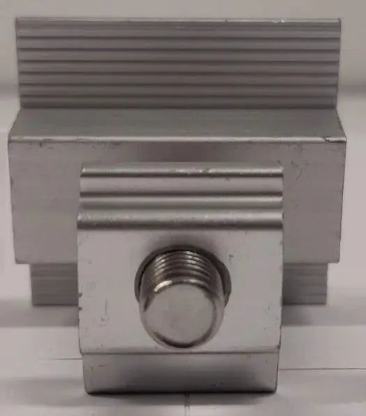 Middle Clamp Elios Solar – Anodisé aluminium 30/32 mm ou 40 mm Boutique Solaire Québec